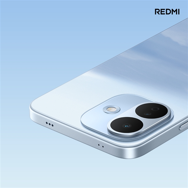 REDMI Note 17 Pro首款配色晴空蓝亮相:机身自带蓝天白云 REDMI Note 17 Pro首款配色晴空蓝亮相:机身自带蓝天白云