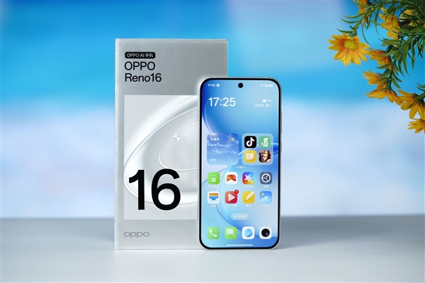 首创3D冰透悬浮!OPPO Reno16图赏 首创3D冰透悬浮!OPPO Reno16图赏
