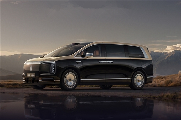 尊界V680、V800上市快报出炉:10个里7个对比丰田埃尔法威尔法 尊界V680、V800上市快报出炉:10个里7个对比丰田埃尔法威尔法