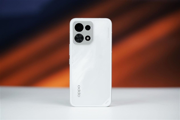 自带散热风扇、IP69防水!OPPO K15图赏 首款双金标万毫安手机!OPPO A7 Pro Max图赏
