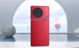 vivo X500外观偷跑：回归左上角圆形镜头模组 向X90经典设计致敬